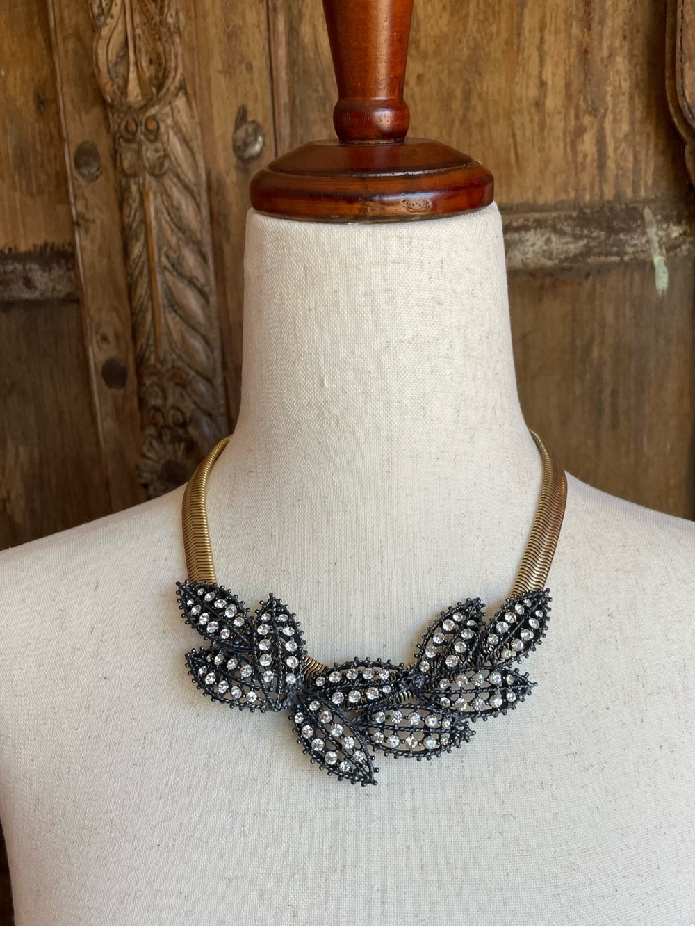 NWT Loren Hope Calista Collar Necklace